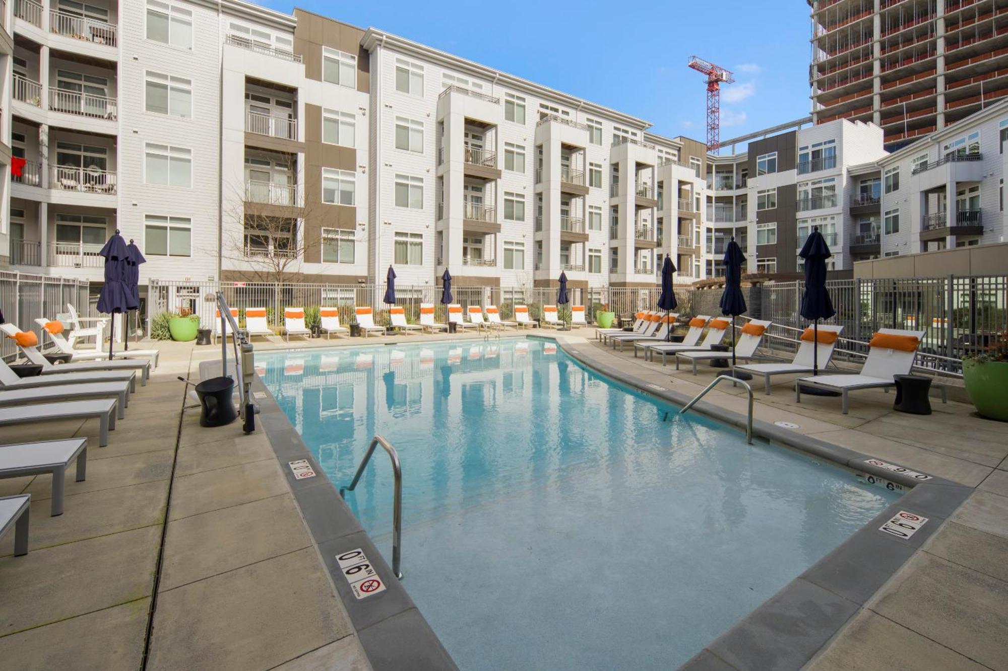 Global Luxury Suites At Reston Exterior photo