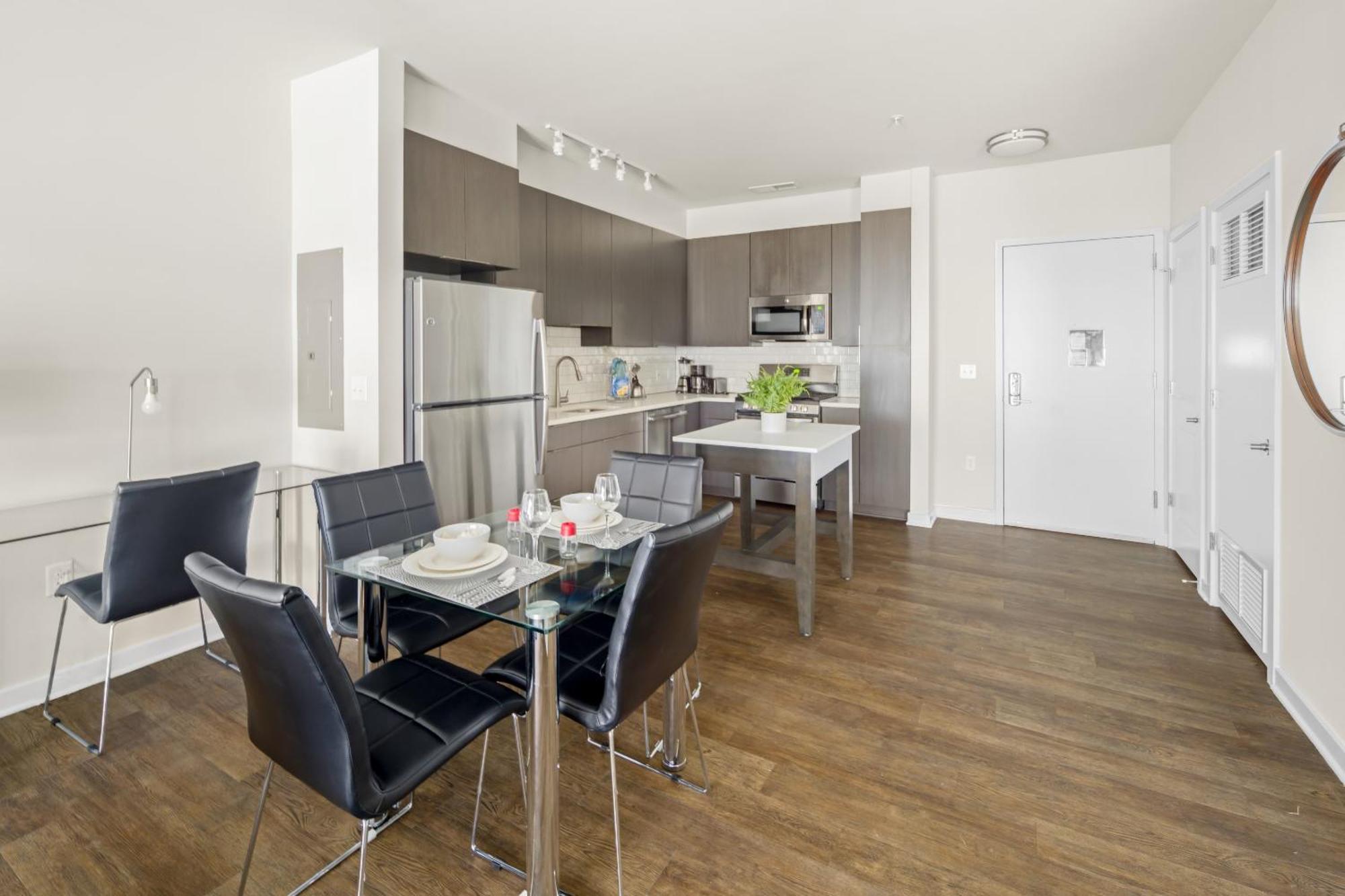 Global Luxury Suites At Reston Exterior photo